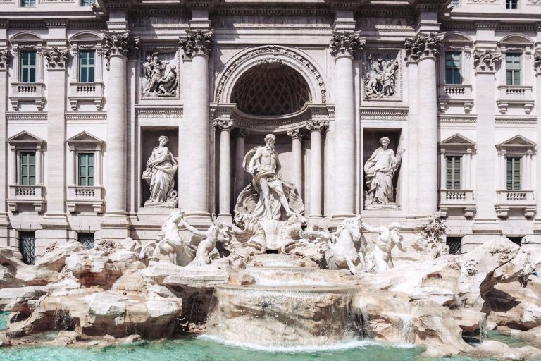 Rome Itinerary: Trevi Fountain