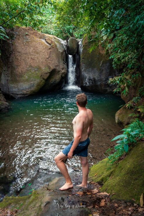 Cascada El Pavon in Uvita